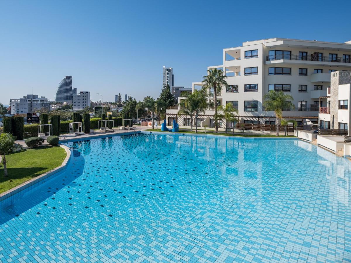 Sanders Aqua Park Resort - Precious 3-Bedroom Holiday Home With Shared Pool Limassol Zewnętrze zdjęcie